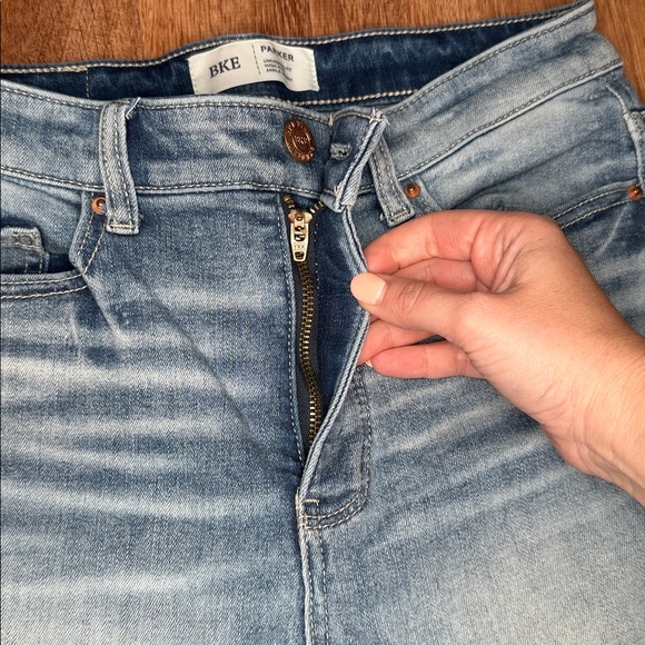 Women’s BKE Parker Faded Blue Jeans Light Wash size 27 - Picture 7 of 11